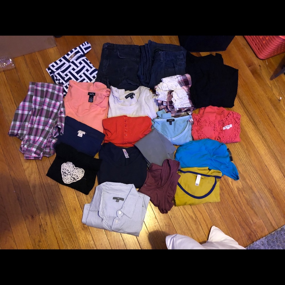 Women’s Clothing Lot